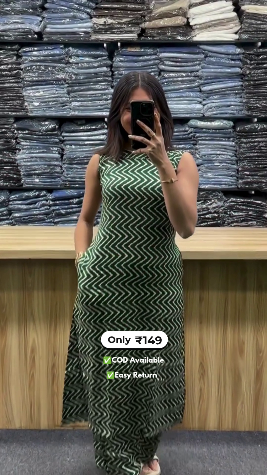 Stylish Women’s Sleeves Kurta Set with Pocket - Image 3